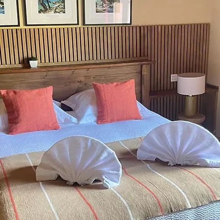 ベッド・アンド・ブレックファスト D'hotes Barraconu 4*