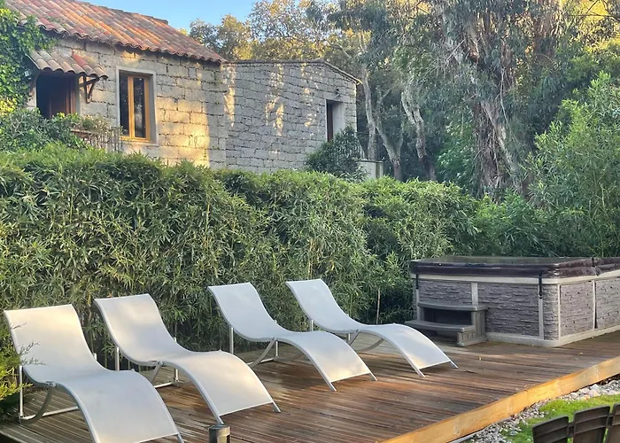 Bed & Breakfast D'hotes Barraconu 4*